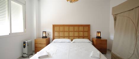 1 Schlafzimmer, Bügeleisen/Bügelbrett, kostenloses WLAN, Bettwäsche