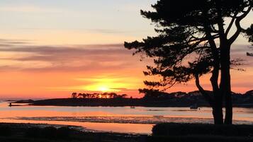 Perto da praia, toalhas de praia