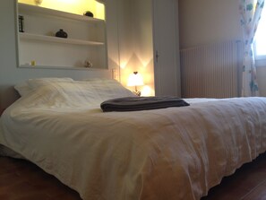 1 dormitorio, Internet, ropa de cama