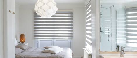 4 bedrooms, soundproofing, free WiFi, bed sheets