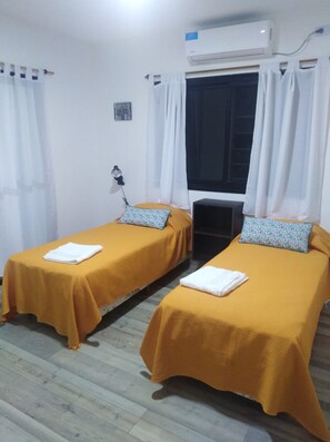 Family House, 3 Bedrooms (2.5 Baths) - Casa Country Pinar 1 (Tafi Viejo)