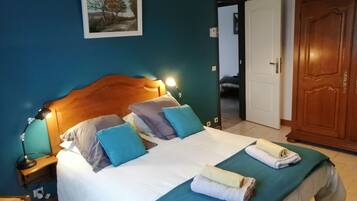 6 chambres, fer et planche Ă repasser, Wi-Fi gratuit, draps fournis