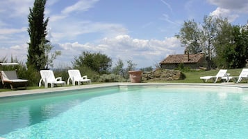 Alberca al aire libre