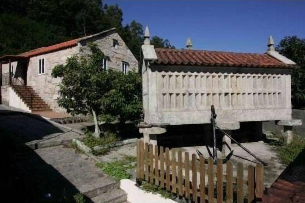 Casa do Tomás for 8 people