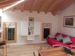 Interior - Meri's, ROOM NR. 1, tourist rental 026026-LOC-00004 (Farra di Soligo)