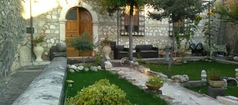 Maximum tranquility in the center