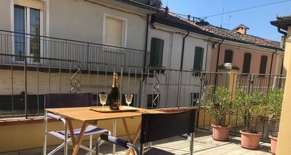 Via di Roma 4, house in the center with terrace