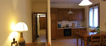 Via di Roma 4, house in the center with terrace