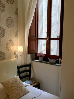 1 bedroom, iron/ironing board, Internet, bed sheets