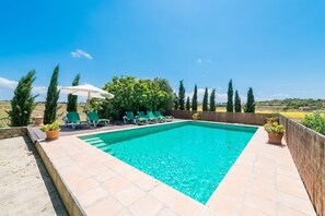 Piscine extérieure