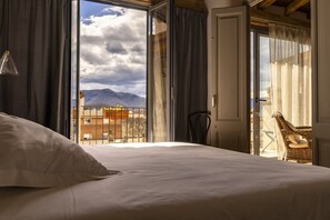 1 chambre, fer et planche à repasser, Wi-Fi gratuit, draps fournis