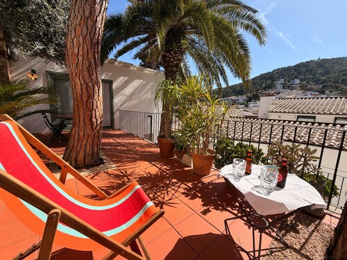 Recently renovated Duplex-Garden 50m Tamariu beach
