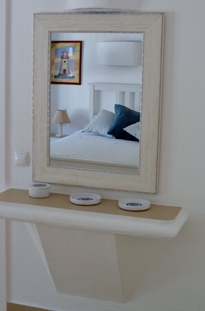 5 soverom, skrivebord, strykejern/-brett og wi-fi