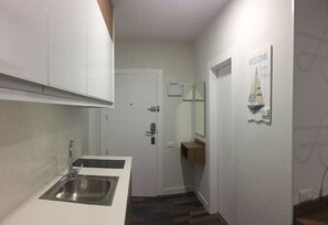 Microwave, stovetop, coffee/tea maker, electric kettle - ⋆⋆⋆⋆ Brand new + best area of the center of Alicante (Alicante)