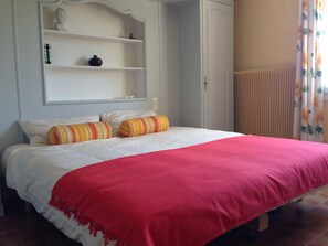4 chambres, draps fournis