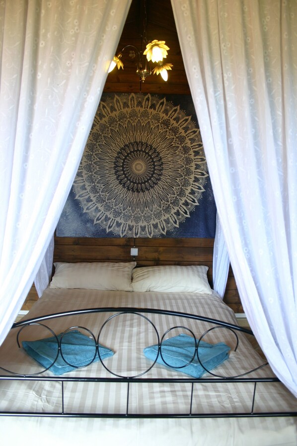 4 chambres, draps fournis
