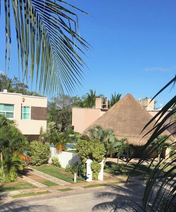 Nicht klassifiziertes Bild, 1 von 8, Schaltfläche