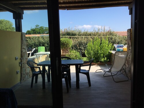 Kahden huoneen huoneisto Palaussa, 20 minuutin päässä Costa Smeraldasta Sardiniassa