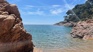 Tæt på stranden