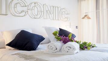 5 bedrooms, iron/ironing board, free WiFi, bed sheets