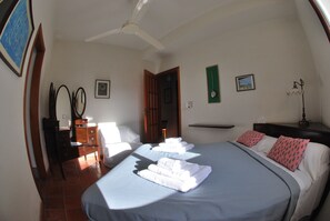 3 camere, ferro/asse da stiro, Wi-Fi gratuito, lenzuola