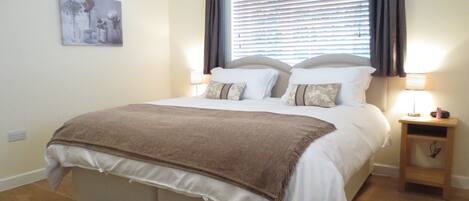 1 chambre, fer et planche Ă repasser, Wi-Fi, draps fournis