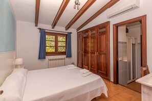 3 Schlafzimmer, Zimmersafe, Bügeleisen/Bügelbrett, kostenloses WLAN