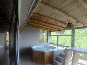 Standard Villa, Multiple Beds, Non Smoking | Private spa tub