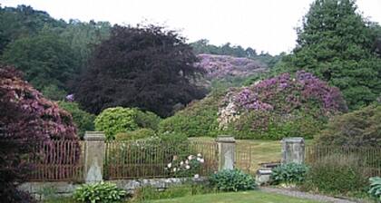 Old Bakehouse. Charming Cottages in Secluded Grounds of Historic Private Estate