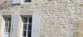 Spacious Charentais Farmhouse Among Fields Of Sunflowers And Vineyards