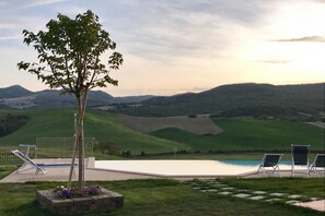 Pool - Borgo del Silenzio -  Gelsomino two-bedroom apartment with private terrace (Provincia di Pisa)