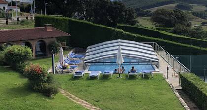 Apartamento Rural frente a la playa con piscina a 200m y pista de padel.