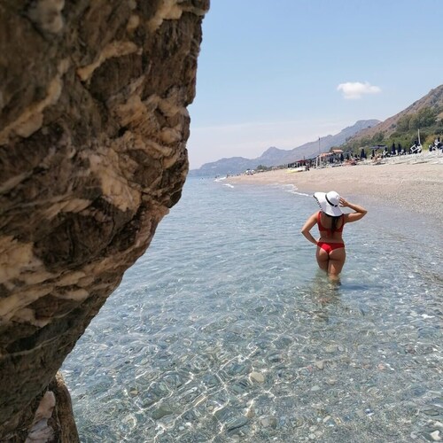 The land of cherry trees between Mount Etna and the sea of Taormina