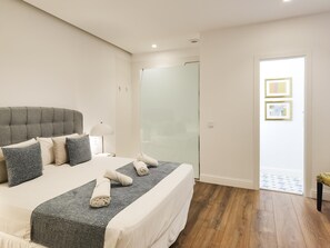 3 Schlafzimmer, Bügeleisen/Bügelbrett, Internetzugang, Bettwäsche