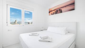 2 chambres, fer et planche à repasser, accès au Wi-Fi (inclus)