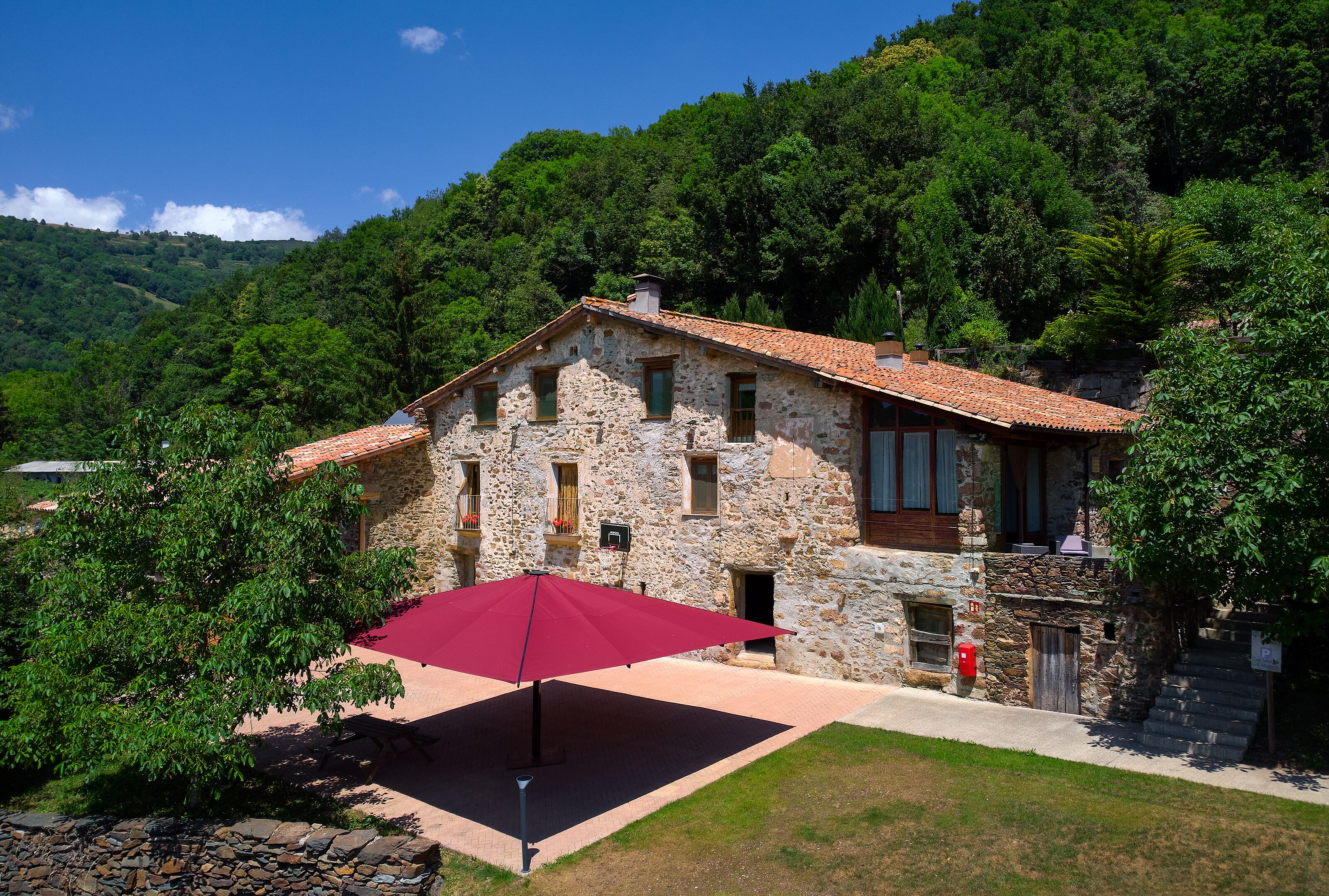 Self catering Mas Can Soler for 8 people