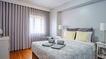 3 habitaciones, tabla de planchar con plancha y wifi gratis