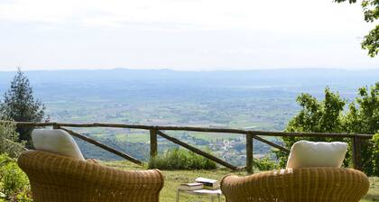Belvedere House with panoramic views over the valley