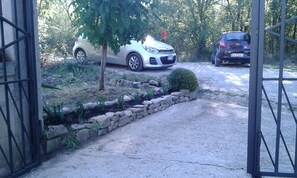 Property grounds - Rural house immersed in the quiet of the Molise countryside (Castropignano)