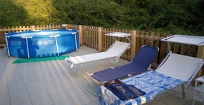 Outdoor spa tub - Rural house immersed in the quiet of the Molise countryside  (Castropignano)