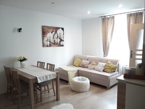 TV - HOMEVER Rajska Gdansk (Gdansk)