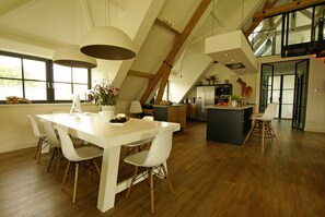 Dining - Upstairs apartment in a beautiful farmhouse (Erlecom)