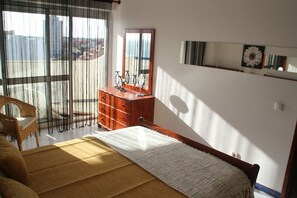 1 Schlafzimmer, Zimmersafe, Bügeleisen/Bügelbrett, kostenloses WLAN