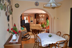 تناول الطعام