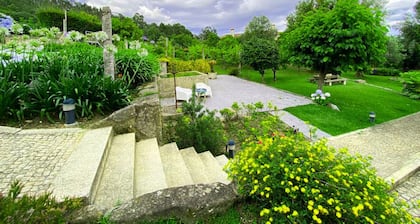 Ferme privée avec piscine, salle de jeux et grand jardin