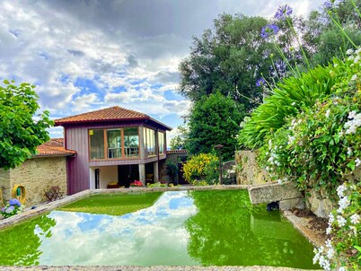 Private farmhouse with pool, games room and large garden