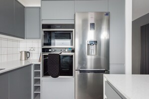 Fridge, microwave, oven, dishwasher