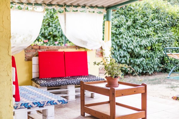 Terrace/patio - House in Tuscany immersed in greenery (Foiano della Chiana)