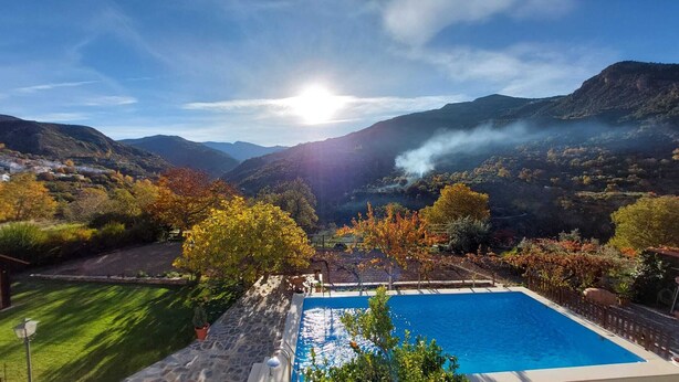 Pool - OLIVILLAS GARDEN - BASE POINT ACCESS SIERRA NEVADA AND GRANADA (Güejar Sierra)