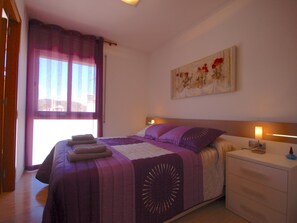 4 chambres, fer et planche Ă repasser, accĂšs Internet, draps fournis